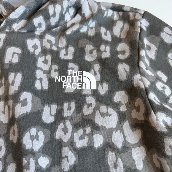 The North Face Girls Grey Leopard Print Camp Fleece Hoodie - Picture 5 of 11